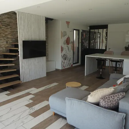 Magnifique Maison Avec Piscine 8volt65 Villa *