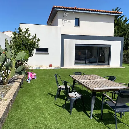 Magnifique Maison Avec Piscine 8volt65 Вилла Бэкса